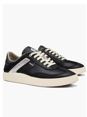 OluKai Hā‘upu Full-Grain Leather Sneaker in Women’s Size 11 LIKE NEW